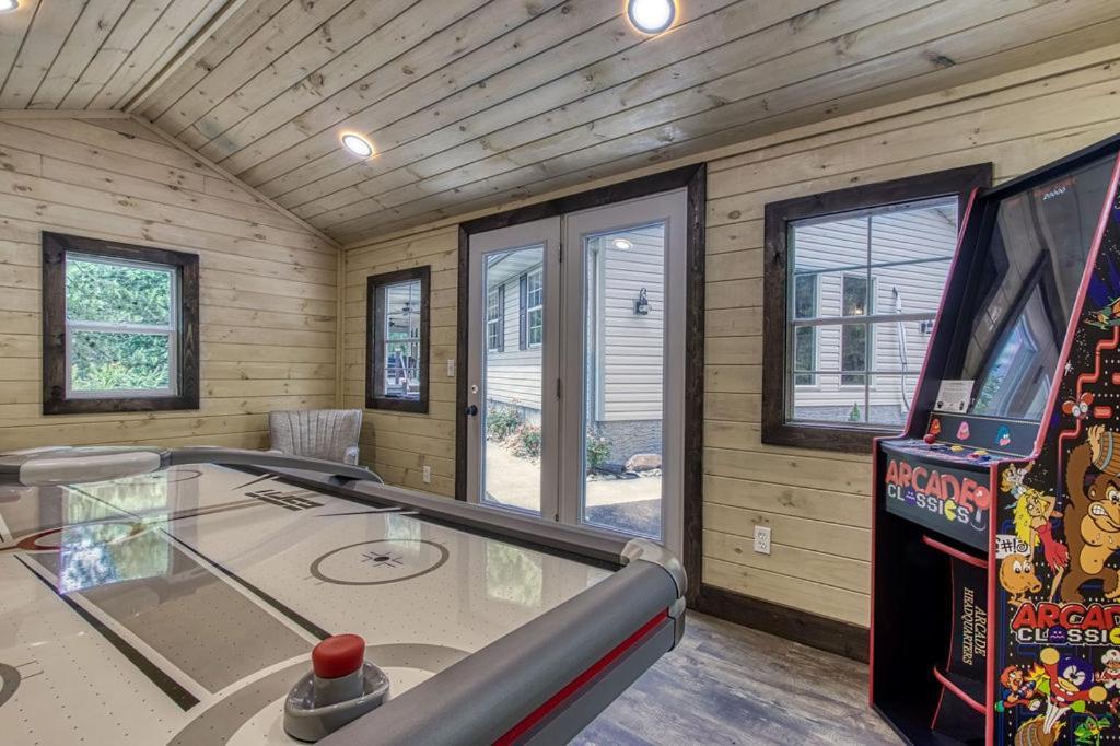 Tranquility Hollow, Indoor Pool, Game Room, 1089 Free Tickets Each Paid Day, Dollywood And More! Сивиървил Екстериор снимка